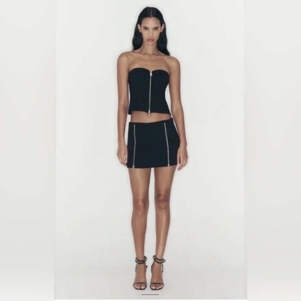 🖤ZARA ZIPPERED BLACK SKORT SIZE XS🖤NWT